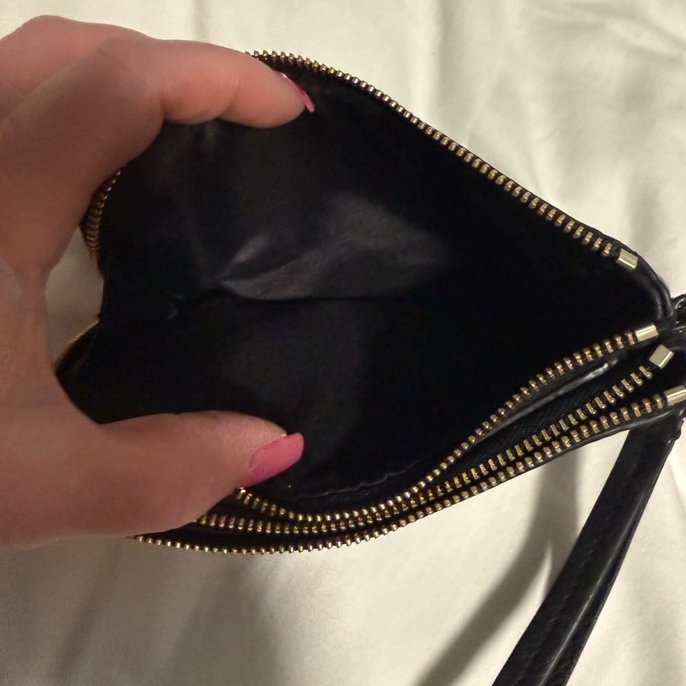 Coach Double Zip Wristlet Black soft pebbled Leather! Like New! - Picture 6 of 11